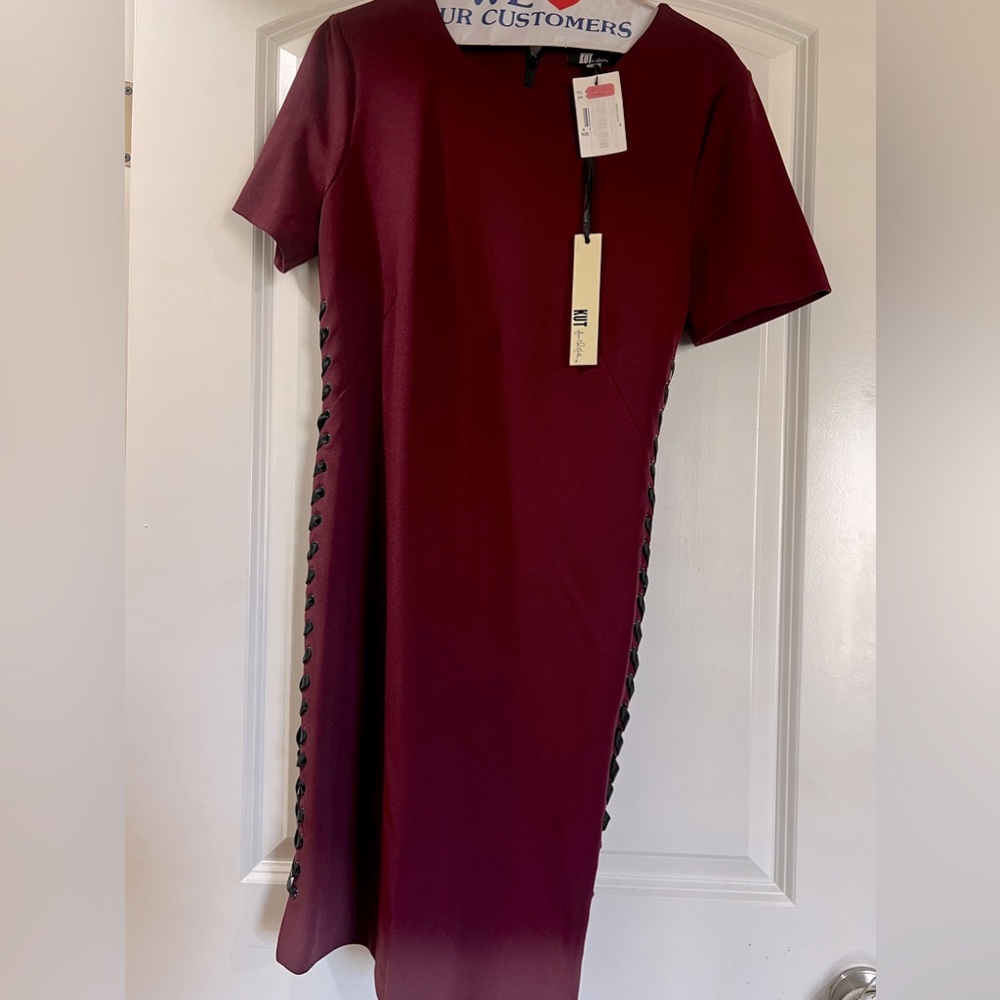 Midi burgundy dress